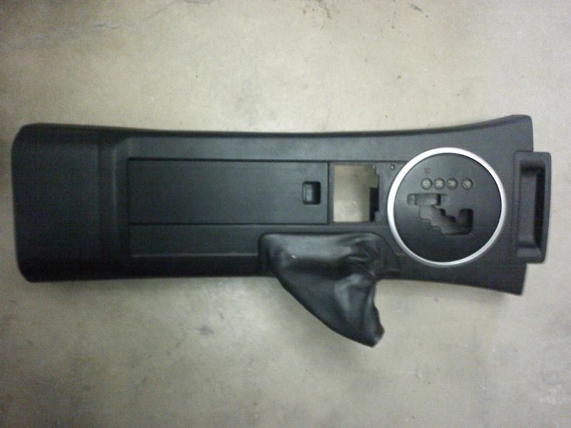 MIATA 2007 Console, Front 170828