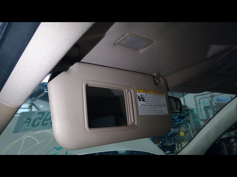 Driver Left Sun Visor Illuminated Fits 06-09 RAV4 1550078