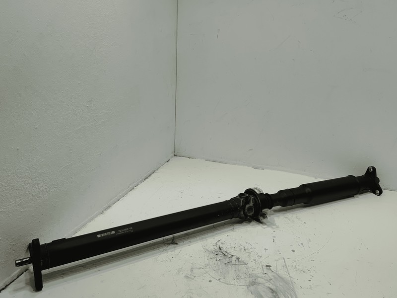 2011-2016 BMW 550Xi F10 AWD REAR LOWER DRIVESHAFT PROPELLER CARDAN OEM