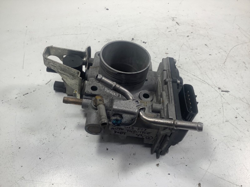 09-13 Honda Fit AT Throttle Body 16400-RB1-003 OEM