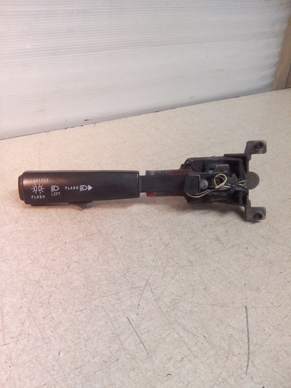 Mack Volvo 82406M21 Turn Signal Lever