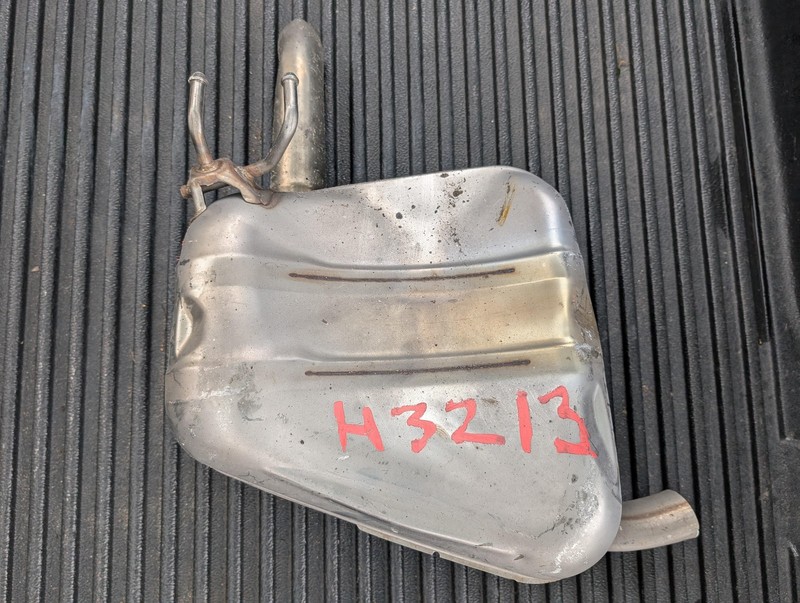 Exhaust Muffler 2016 Honda Civic 18307-TBA-A01 2017 2019 X