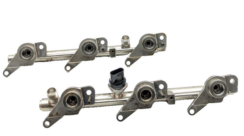 2013-2016 MERCEDES GL450 3.0L X166 V8 GAS ENGINE FUEL RAIL 2760702195