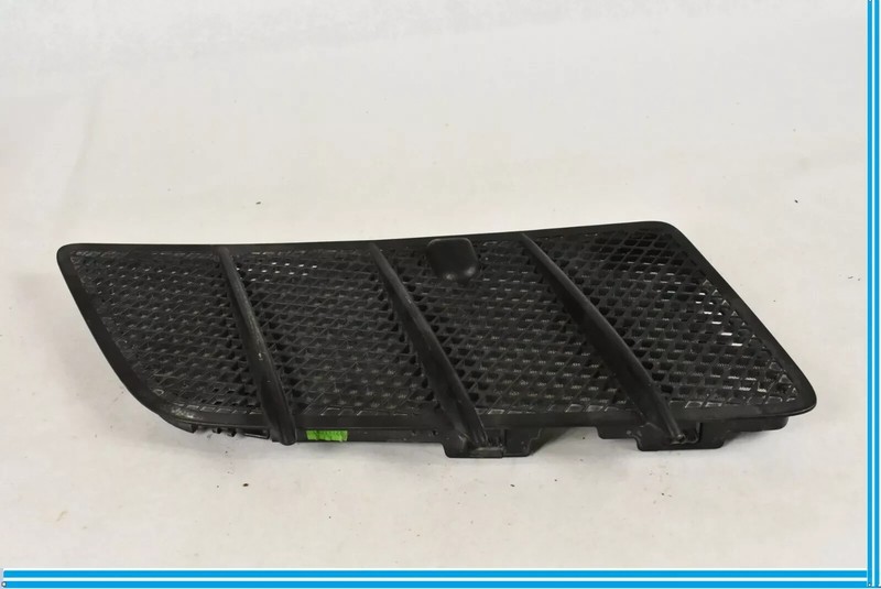 06-12 Mercedes X164 GL450 ML350 Front Right Side Hood Vent Grill 1648804405 OEM