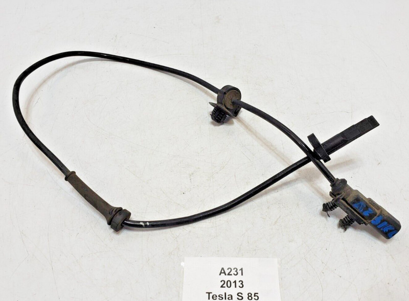 ✅ 2012-2020 OEM Tesla Model X Rear Left Driver Side Speed ABS Sensor Module