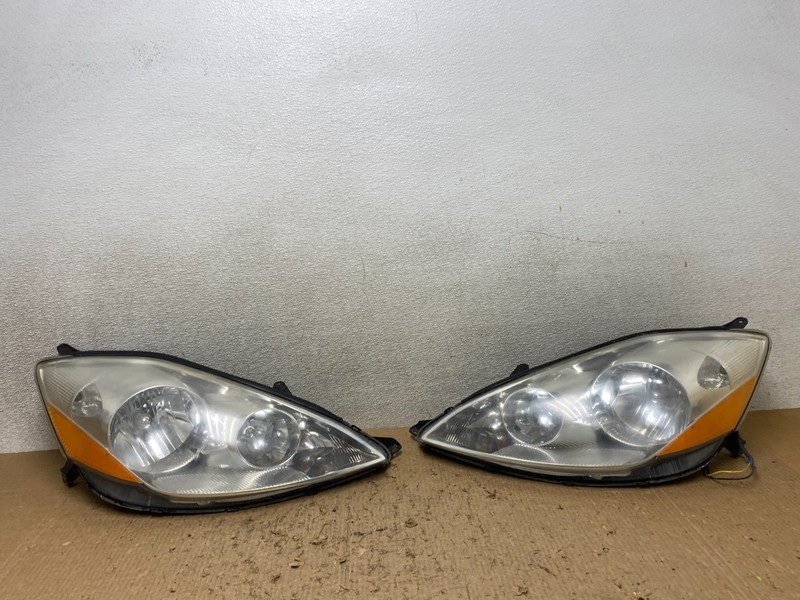 2006 to 2010 Toyota Sienna Left+Right Side Set Headlights Halogen W8331 DW