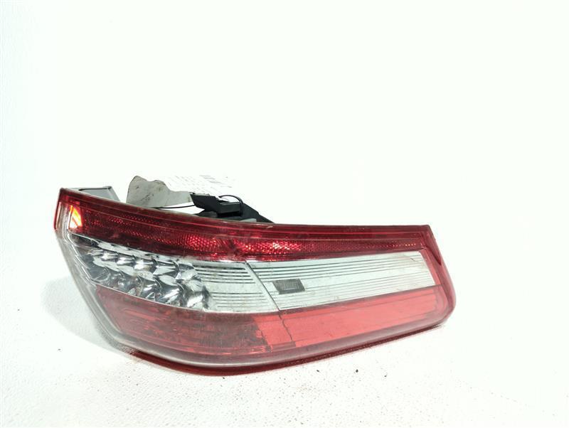 2011 Toyota Camry Left Tail Light Assembly Brown OEM 226216 83K Miles