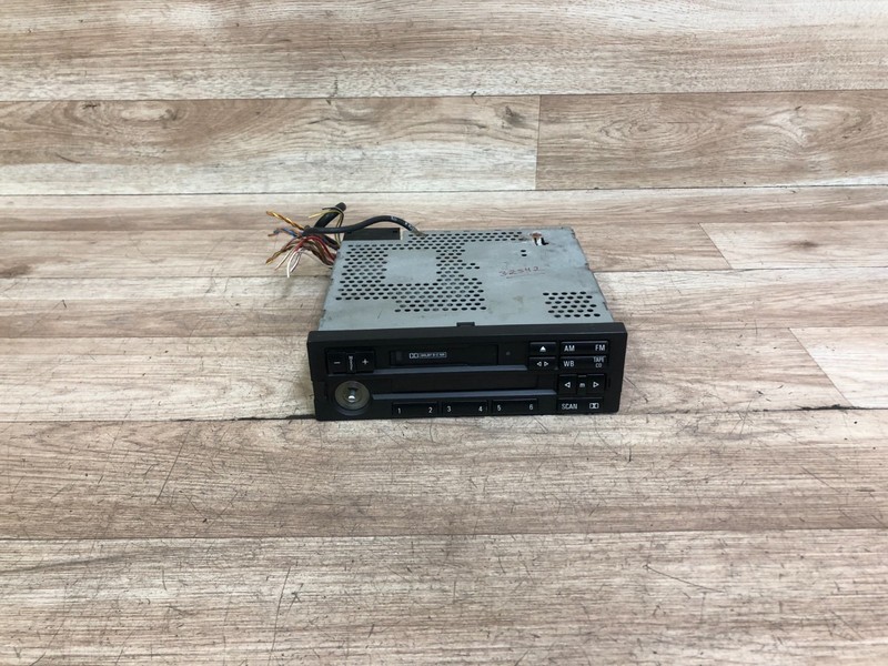 BMW OEM E36 318 323 325 328 M3 Z3 FRONT CASSETTE PLAYER RADIO ALPINE STEREO C33
