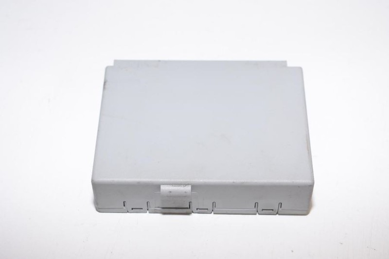 2007-2011 MERCEDES BENZ CLS550 W219 CENTRAL LOCKING GATEWAY MODULE 211 540 84 45