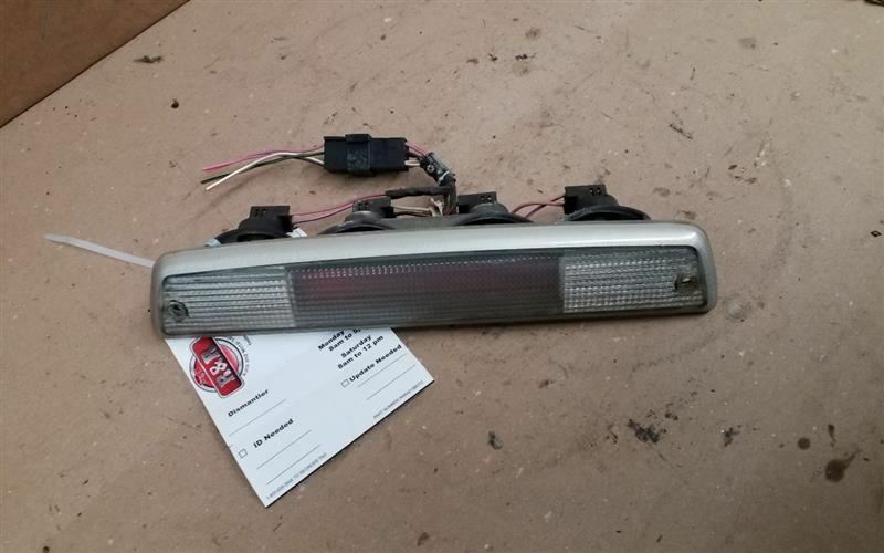 RAM1500 1999 High Mounted Stop Light 233108
