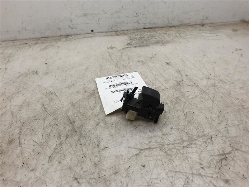 2007 TOYOTA CAMRY LE PASSENGER SIDE REAR DOOR WINDOW SWITCH
