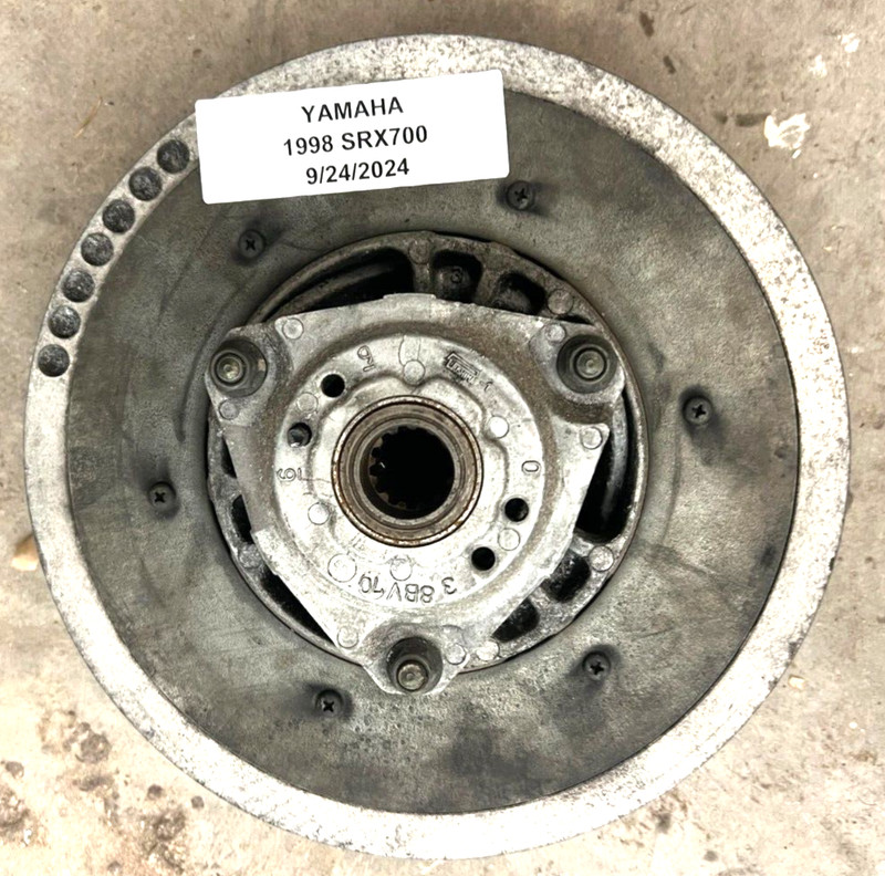 YAMAHA SNOWMOBILE SRX 700 SECONDARY CLUTCH 1998-2002 8BU-17670-10-00