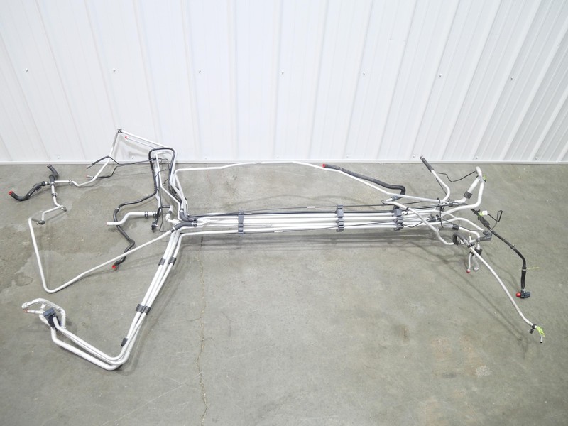Used Underbody Engine Coolant Hoses Pipe Brake Line 2016-2021 McLaren 570S OEM