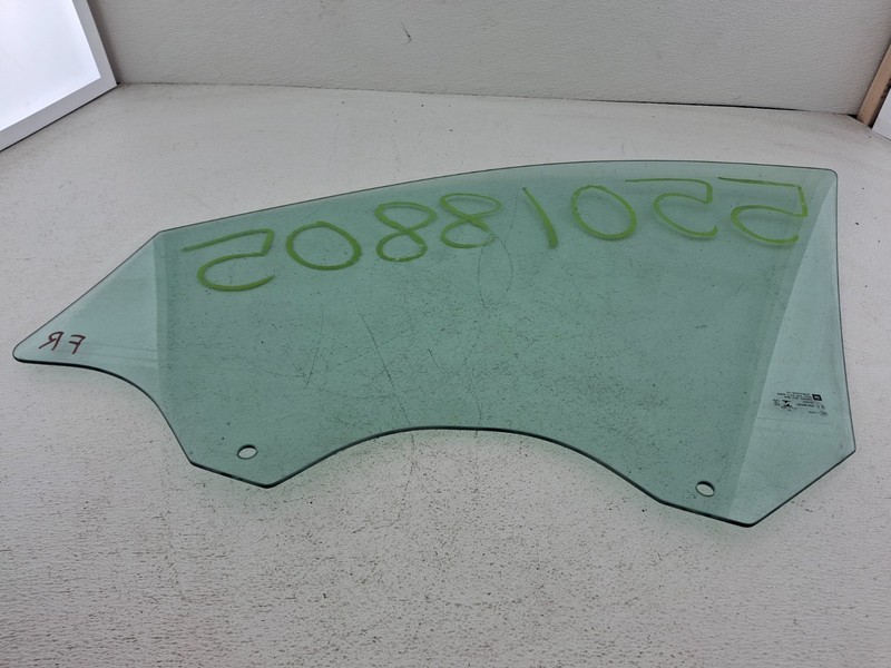 2018-2024 GMC TERRAIN FRONT RIGHT PASSENGER SIDE DOOR PANEL WINDOW GLASS OEM