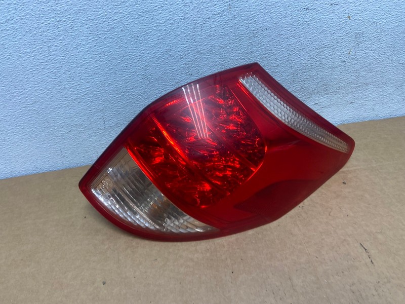 2006 2007 2008 Toyota Rav4 Right Passenger RH Side Tail Light OEM AD5305 LK