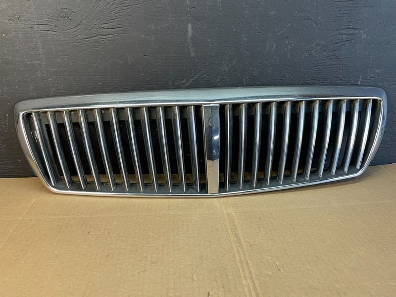 2002 to 2005 Hyundai Azera XG350 Front Upper Grill Grille W/Emblem OEM AC2248 DG