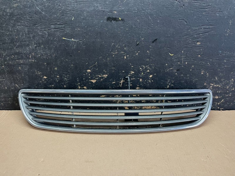 2005 2006 Lexus ES330 Front Upper Grill Grille OEM Z8587 DG