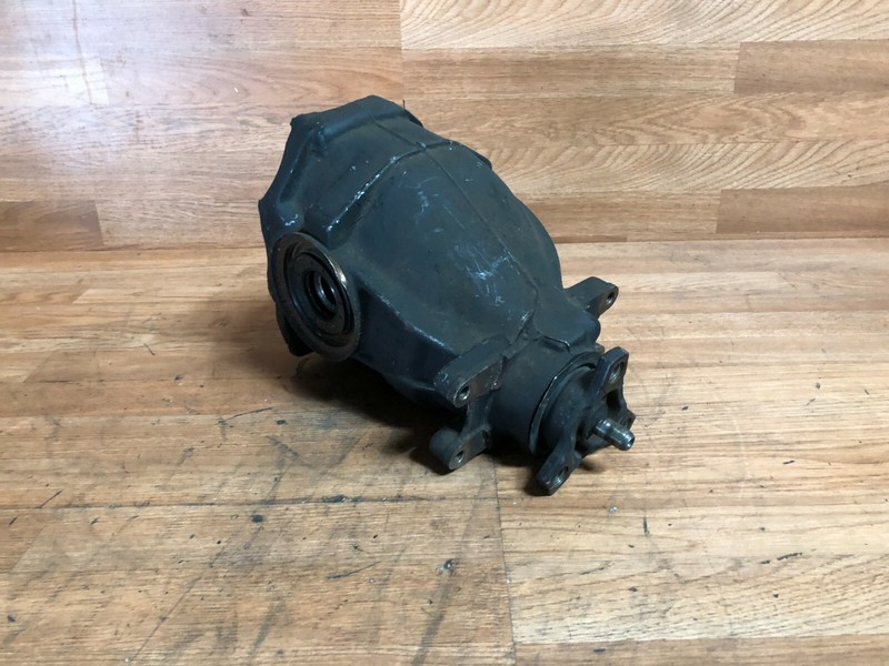 MERCEDES BENZ OEM W211 E320 REAR DIFFERENTIAL BACK DIFF RATIO 3.07 2003-2005