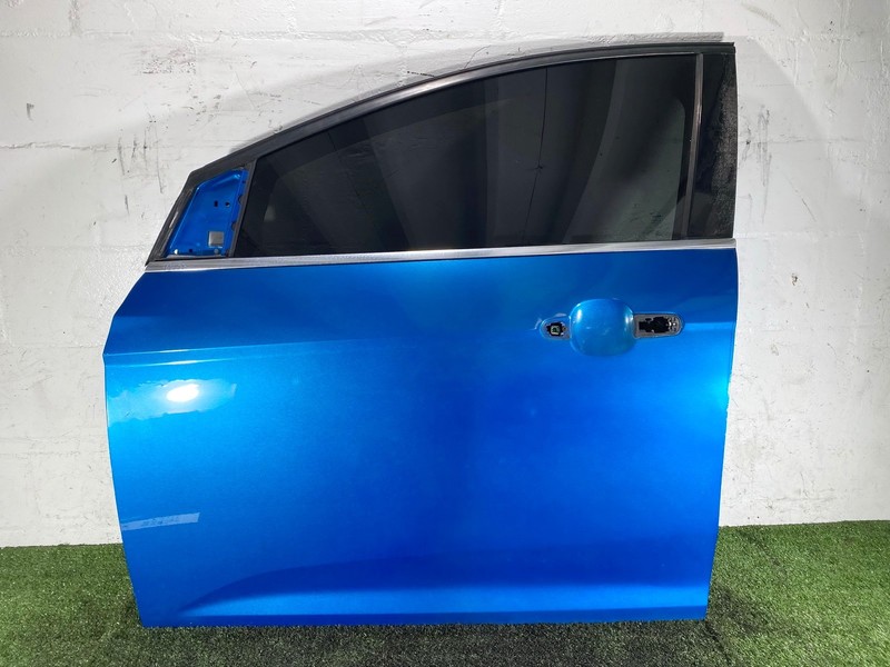 12-18 FORD FOCUS FRONT LEFT LH DRIVER SIDE DOOR SHELL SKIN W/ GLASS OEM