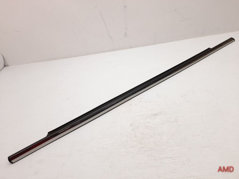 2011 Mini Cooper S Countryman R60 Front Right Passenger Door Trim Chrome 9810468