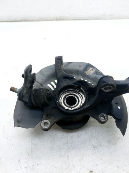 11-20 TOYOTA SIENNA LE FRONT DRIVER LEFT SPINDLE KNUCKLE FWD