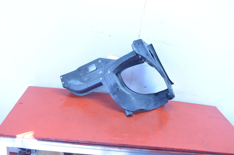 07-12 MERCEDES X164 GL CLASS FRONT LEFT DRIVER HEADLIGHT BRACKET OEM