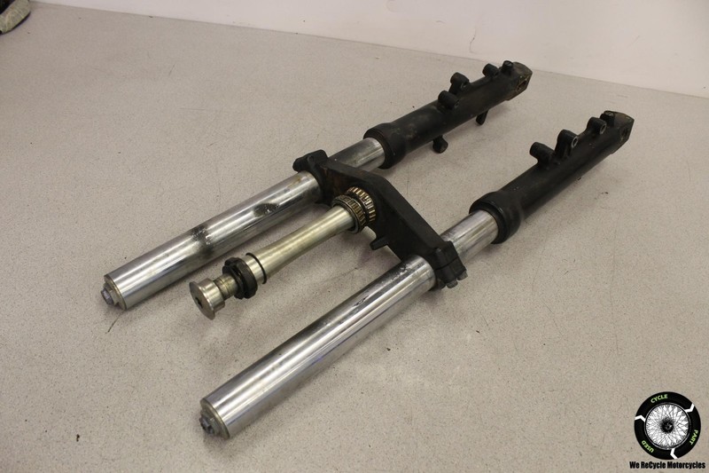 1999 Kawasaki Ninja ZX9R ZX900F FRONT FORKS SUSPENSION LOWER TREE ZX 900 99