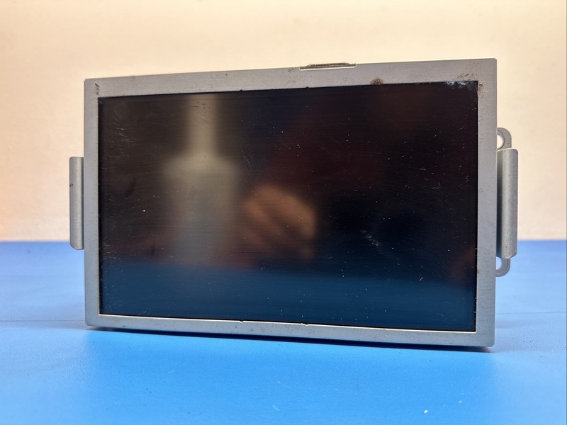 DB5T18B955FA | 2013 - 2015 Ford Explorer 8 inches Display Screen With Sync OEM