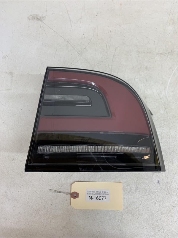⚡️2021-24 Tesla X Plaid Rear Right Outer Tail Light Lamp 1565497-00-C 16077 B157