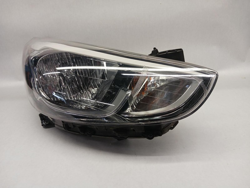 15-'17 HYUNDAI ACCENT Right Passenger Headlight Headlamp OEM Grade B