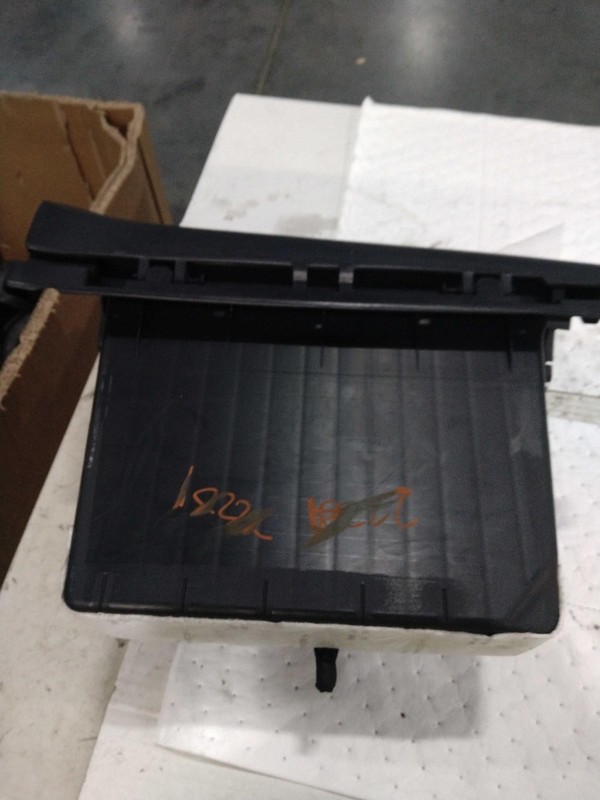 2016 KIA RIO Glove Box Silver OEM Used 97000 Miles Non-Interchangeable Part