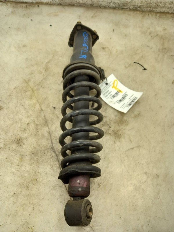 02 03 04 05 LEXUS IS300 SPORT REAR DRIVER LEFT STRUT STATION WAGON
