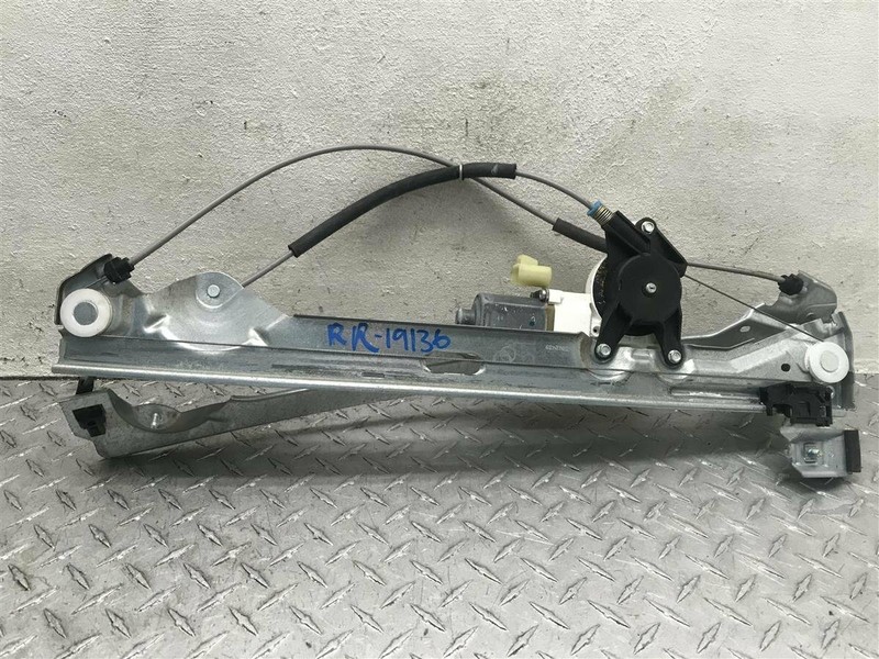07-13 CHEVY SILVERADO TAHOE GMC SIERRA PASSENGER REAR WINDOW REGULATOR 20945141