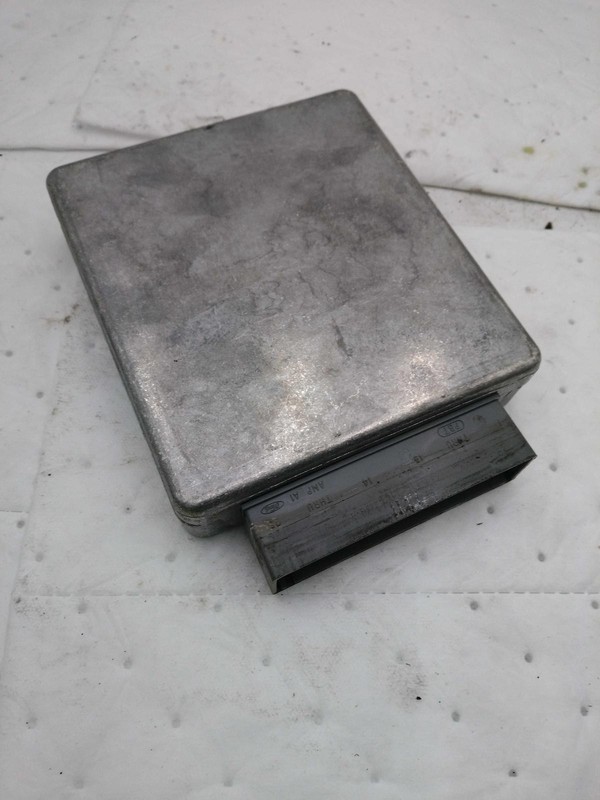 2004 Ford Escape Engine Control Module ECM 3.0L V6 OEM Used 155k Miles