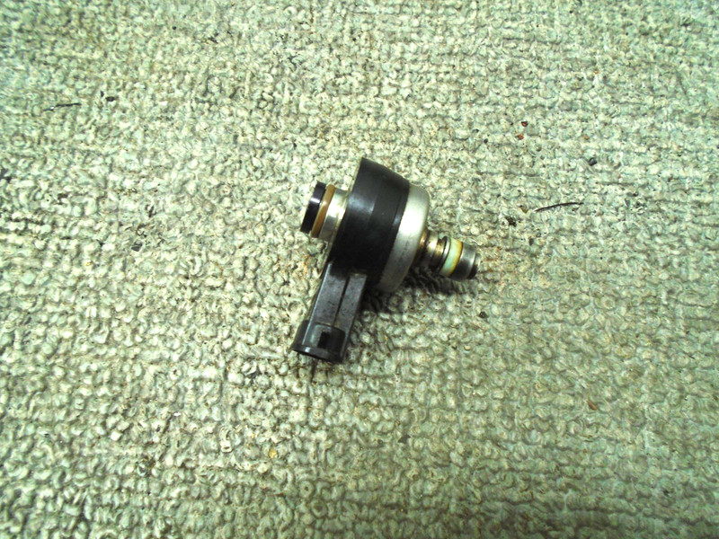 BLACK AIR INJECTOR 850065A7 MERCURY MARINER OPTIMAX OUTBOARD MOTOR #1