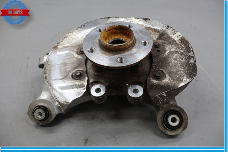 14-21 BMW i3 I01 Rear Left Driver Side Wheel Spindle Knuckle Hub 33326852161 Oem