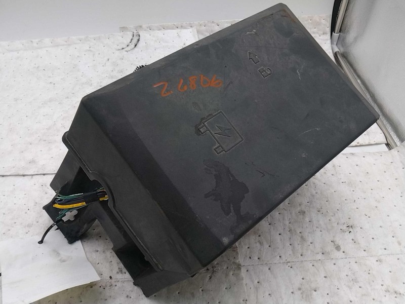 2008 Cadillac Escalade Fuse Box OEM Red 115K Miles Warranty NJ25-26806-678876