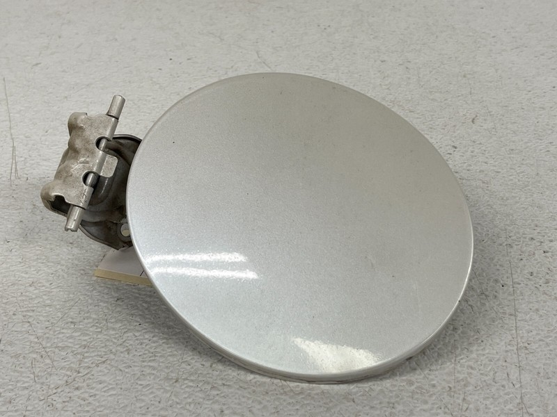 ⭐2013-2020 SCION FR-S GAS FUEL FILLER DOOR COVER LID WHITE OEM LOT2358