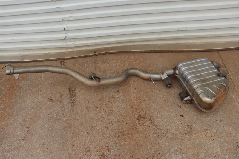 2018-2020 RANGE ROVER VELAR 2.0L REAR EXHAUST SYSTEM PIPE MUFFLER OEM