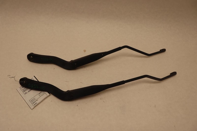 2011-2016 RAM 1500 2500 3500 FRONT LEFT & RIGHT WINDSHIELD WIPER ARM PAIR OEM