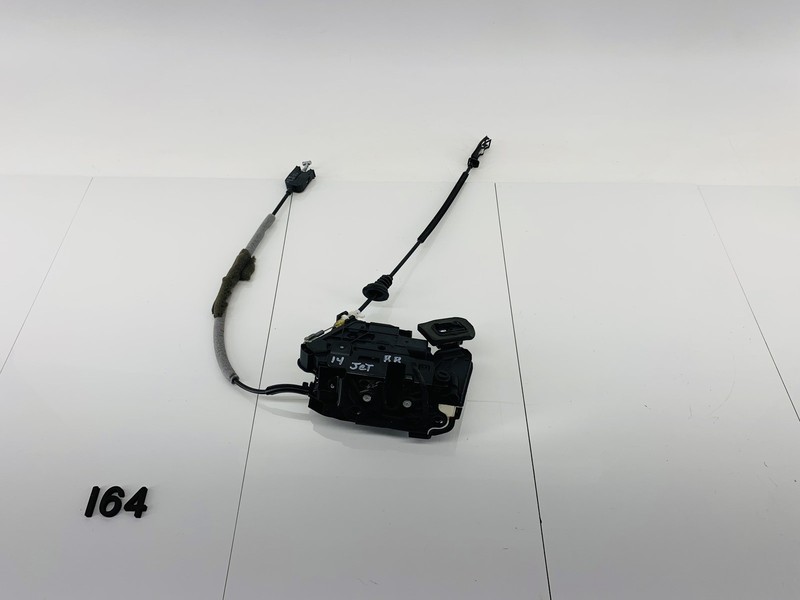 11-18 VOLKSWAGEN JETTA REAR RIGHT SIDE DOOR LOCK LATCH ACTUATOR W/ CABLE OEM
