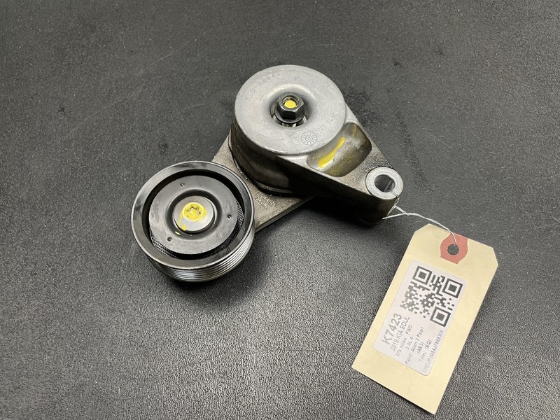 Engine Belt Tensioner 2018 Kia Soul 25281-2E300 2015 - 2019