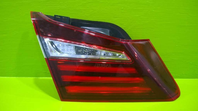 16 17ACCORD LX DRIVER LEFT LID TAILLIGHT LAMP OEM 2391-45