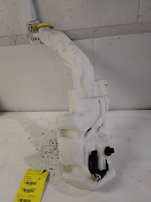 Wash Reservoir LHD Without Headlamp Washers Fits 14-18 CHEROKEE 3595939