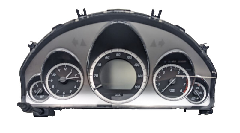 10-16 Mercedes W212 E350 E500 Speedometer Odometer Cluster Gauge 158K