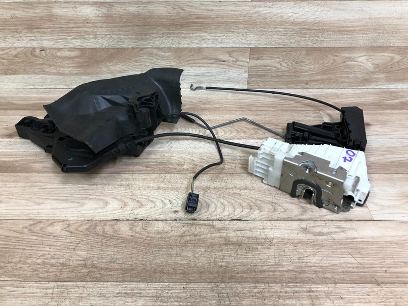 MERCEDES BENZ OEM W164 GL450 ML500 FRONT RIGHT SIDE DOOR ACTUATOR LATCH LOCK 2
