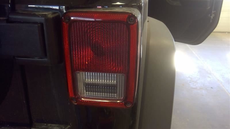 Passenger Tail Light VIN W 6th Digit Jk Body Fits 07-18 WRANGLER 3377289