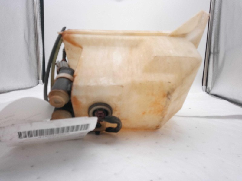 2010 Subaru Legacy Washer Fluid Reservoir OEM Green 2.5L 163K Miles