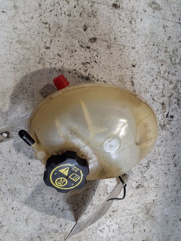 Coolant Reservoir Fits 16-19 CRUZE 3482216