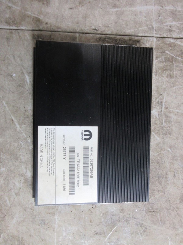 2016 Dodge Charger OEM Radio Amplifier 68267299